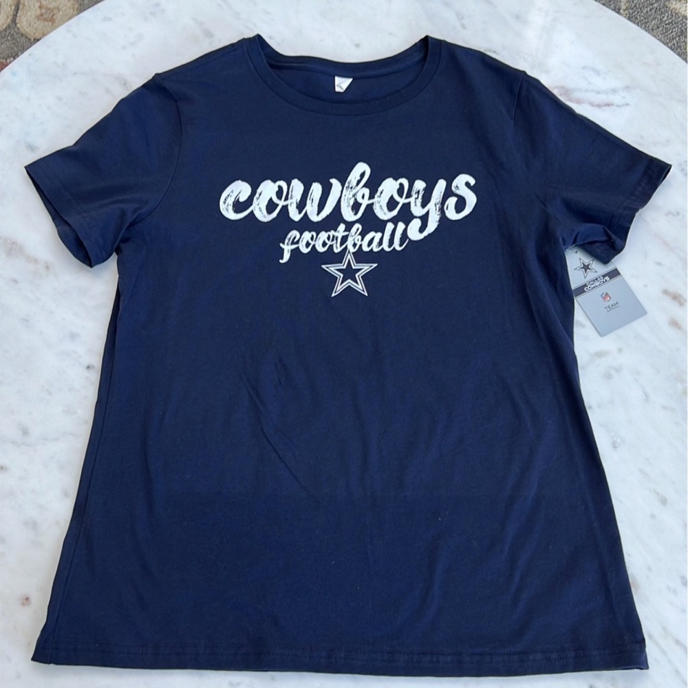 Brand New. NFL Branded Dallas Cowboys Women’s Shirt. Size L.